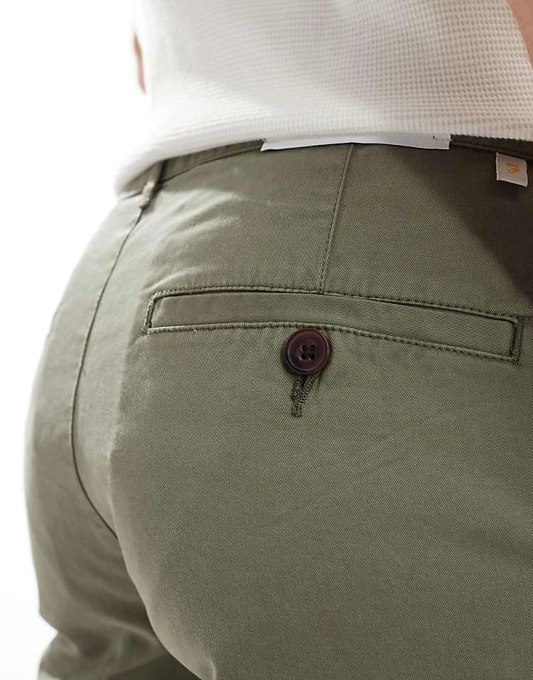 Farah Hawk Chino Short In Khaki Green For Men - Image 4