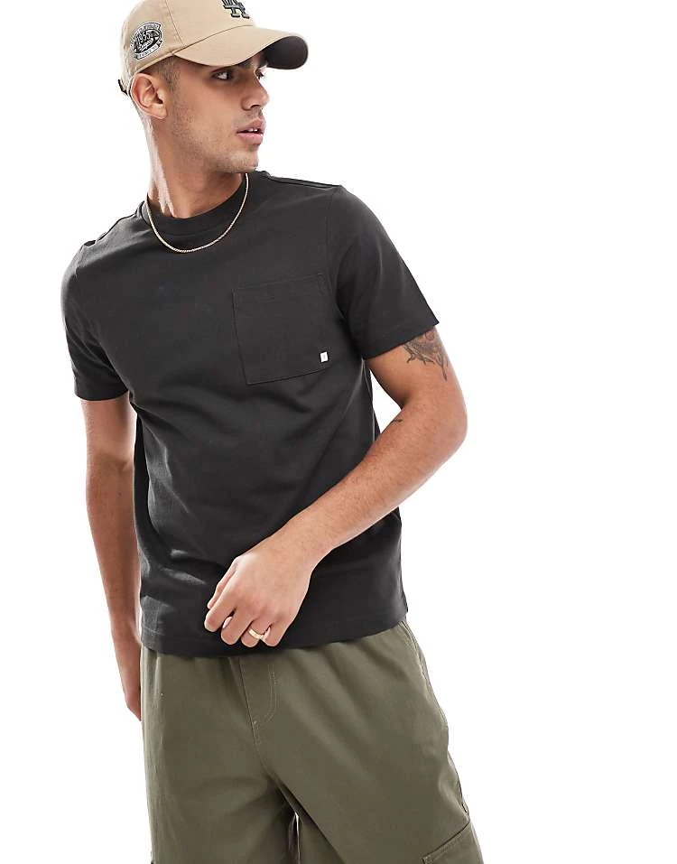 Farah Stacy Pocket T-shirt In Washed Black For Men - Image 5