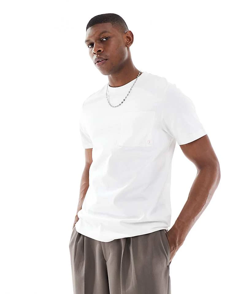 Farah Stacy Pocket T-shirt In White For Men